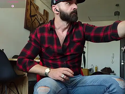 GipsyKingRo live cam on StripChat
