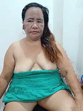 babyloves69 webcam