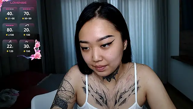 LillGothBaby webcam