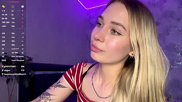 LexaLuxgrey webcam