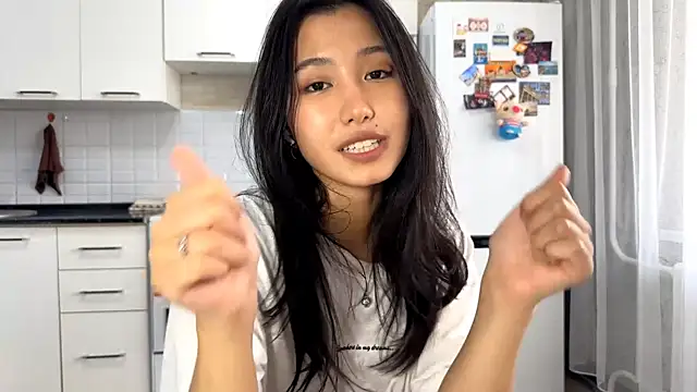 AikoHokonu webcam