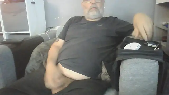 Naturistmale45 webcam