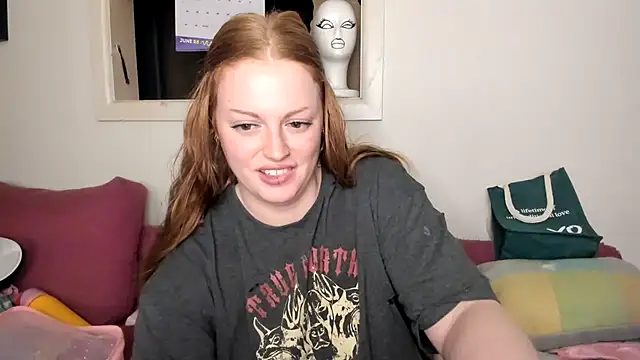 aaprill webcam