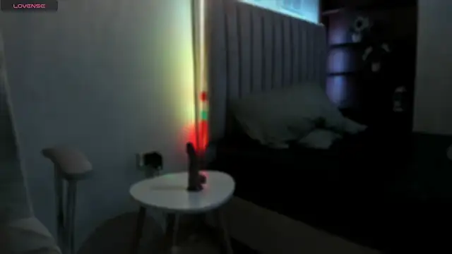 malak_nanyy webcam