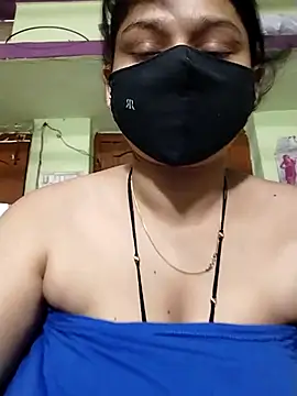 Priyanka_30 webcam