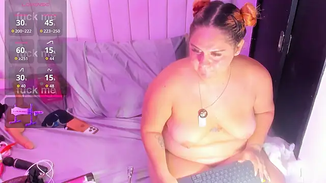 sharlotthe_bigass webcam