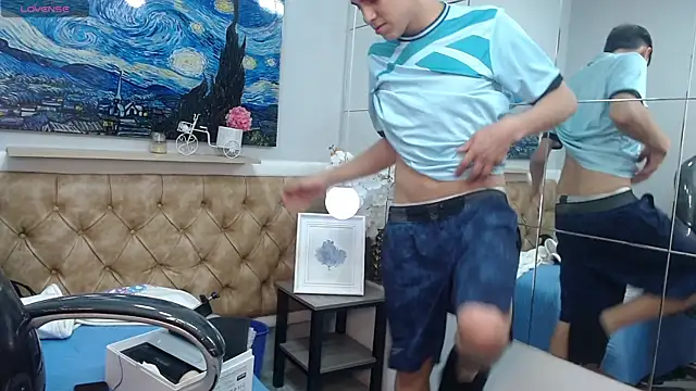 Ethanx18_ webcam