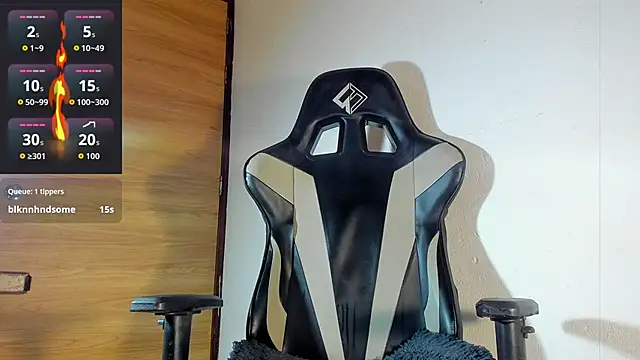 Kael_cassian webcam