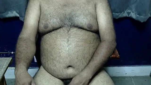 hairysubcub_70 live cam on StripChat