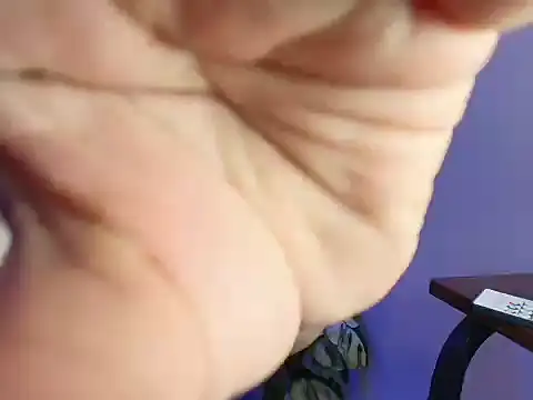 Your_PrettyGirlxxx webcam