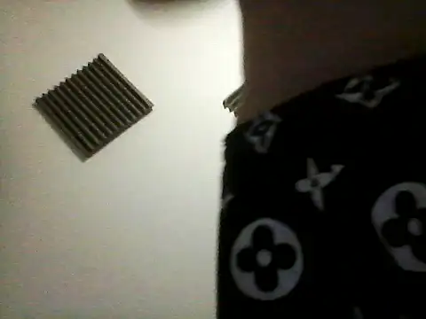 leon9705 webcam