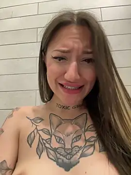 SaintSquirt live cam on StripChat