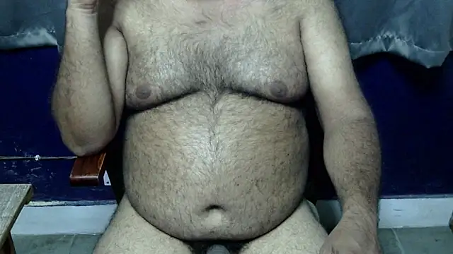 hairysubcub_70 - Hairysubcub_70's free webcam - UK Sex Cams