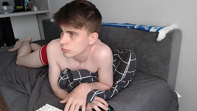 student_oliver - Student_Oliver's free webcam - UK Sex Cams