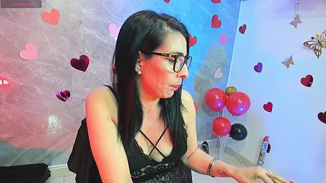 adellelennoxx webcam