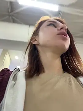 RosieSecret live cam on StripChat