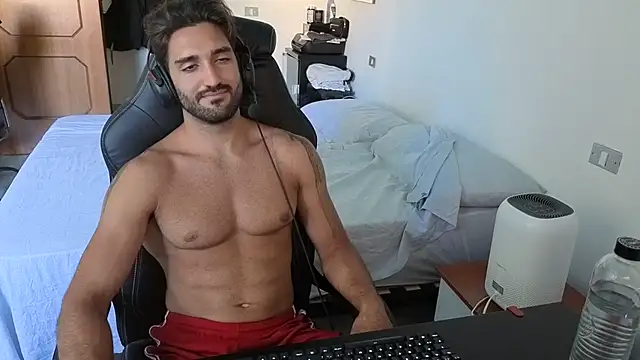 al3xox02 - Al3xox02's free webcam - UK Sex Cams