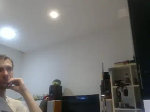 LoyalDoggie webcam