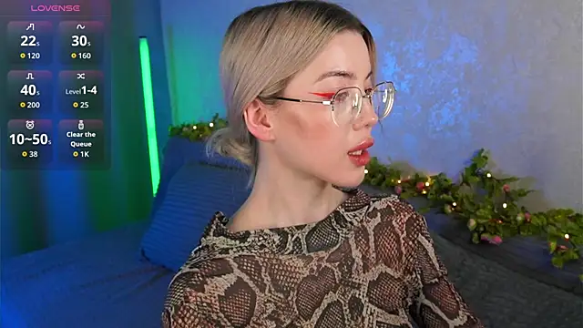 LindaThackerr webcam