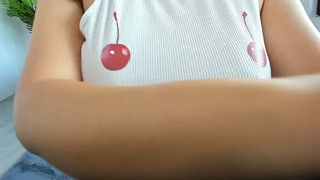 Issa_Belle18 webcam
