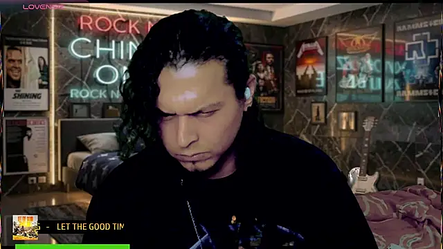 chino_roz webcam