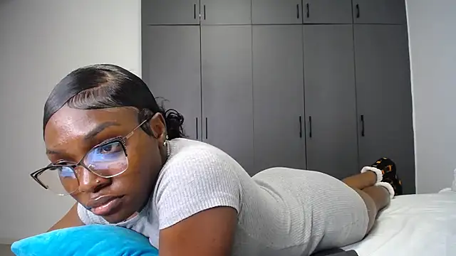 Pretty_Liya08 webcam