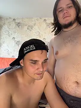 desiredude9 webcam