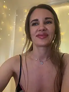 LucieMack webcam