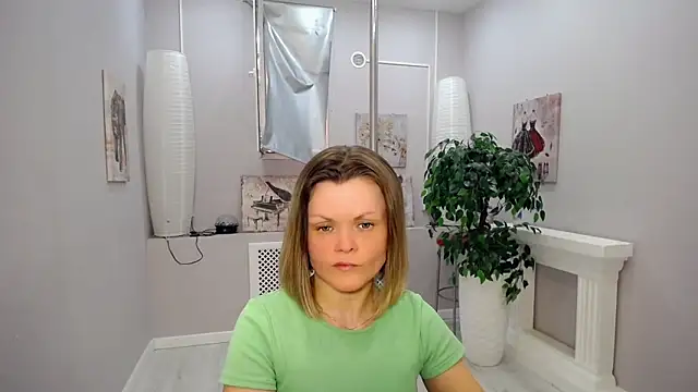 wild_temptation_ webcam
