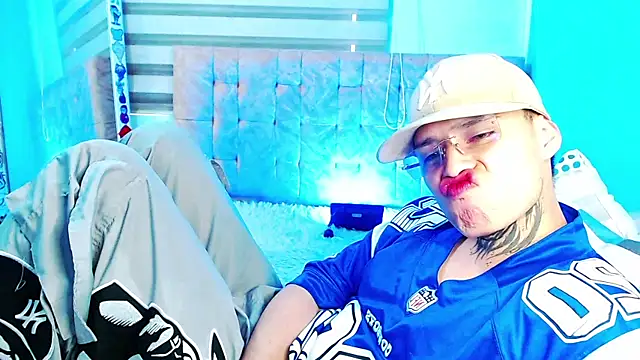 _justinmoon2 live cam