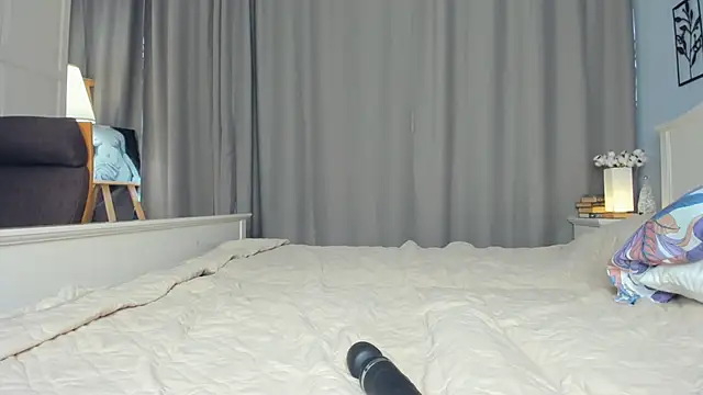 LavenderMitten webcam