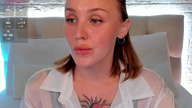 LianaFord webcam