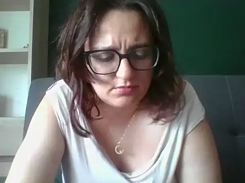 sensual_paris live cam on StripChat