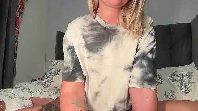 Naughty_Miss_ChloeUK webcam
