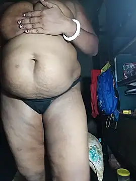 Nude-Priya2 webcam