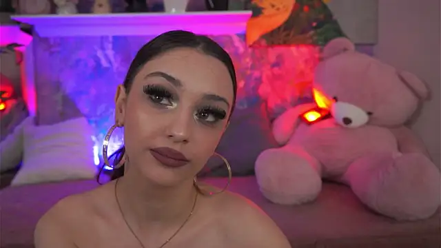ZaraFeline webcam