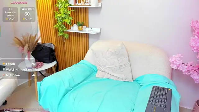 alice_sweet4u webcam