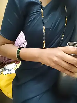 anuradha1432 webcam