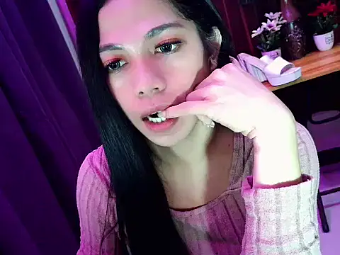 Model: sexyfucksophia