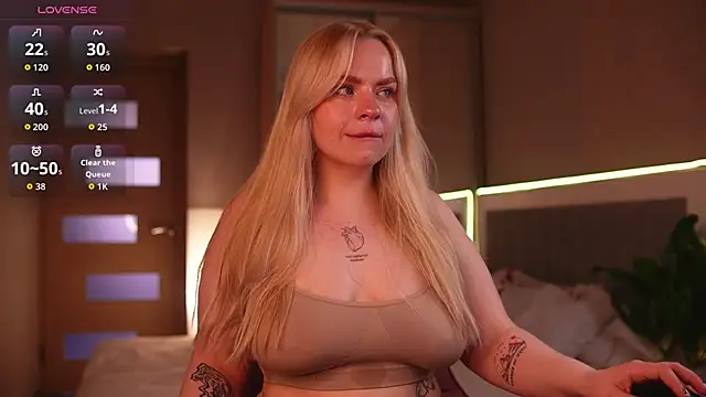LisaLove3 webcam