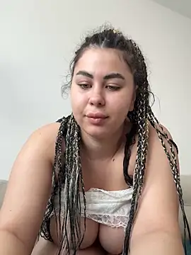 DaianaKimberly live cam on StripChat