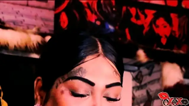 indian_dreamgirl webcam