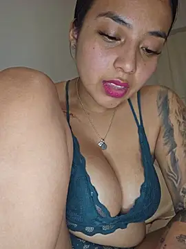 Angelmoon04 live cam