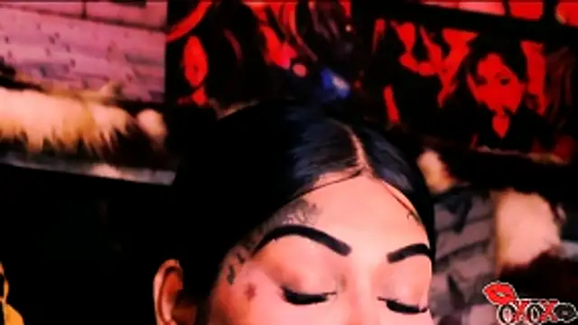 indian_dreamgirl webcam