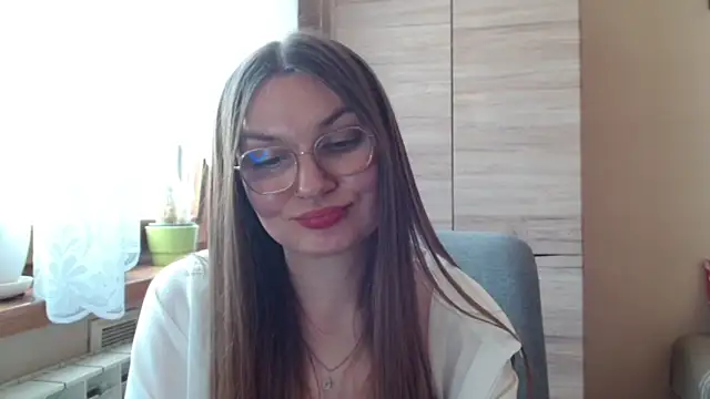 LooveELLYx live cam on StripChat