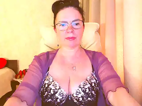 Monica-1203 webcam