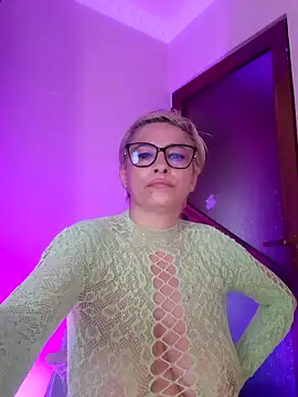 LunaBlaise webcam