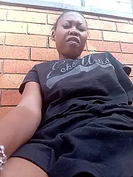 Sweethoneypot25 webcam