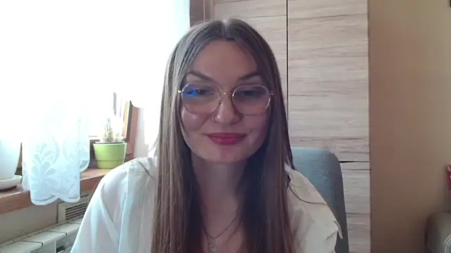 LooveELLYx webcam