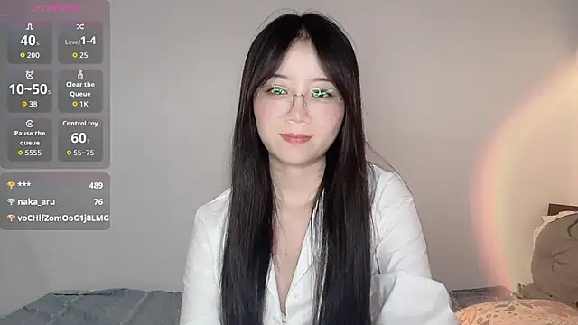 77-Vicky webcam